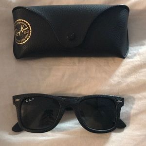 Black leather Ray Bans